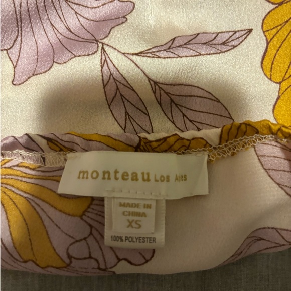 Monteau backless halter top - Picture 3 of 3